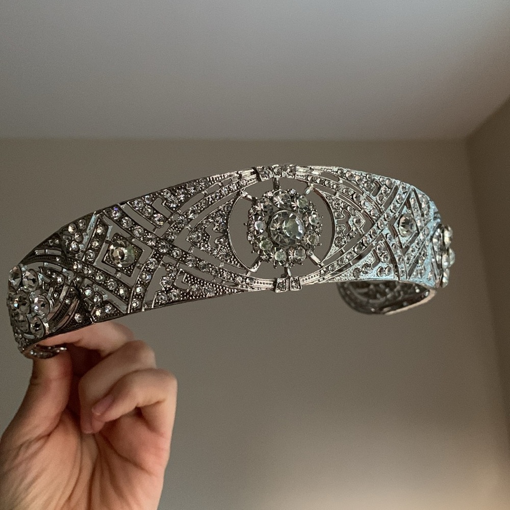 Meghan Markle Royal Wedding Tiara Cubic Zirconia Headband Tiara Replica NEW